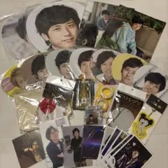 嵐　二宮和也　グッズ　まとめ売り　うちわ　クリアファイル　ベアブリック　写真