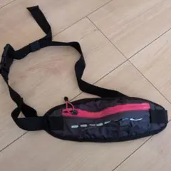 Nike ボディバッグ 黒/ピンク