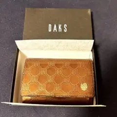 DAKS ブラウン　￼二つ折り　財布のサムネイル