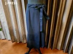 新品同様☆ジェイプレス☆リボン巻きスカート風タックロングスカート9号ネイビー
