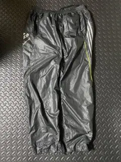 adidas CLIMAPROOF ブラックパンツ 2XO