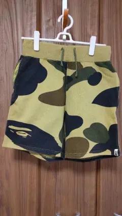 A BATHING APE カモフラ ショートパンツのサムネイル