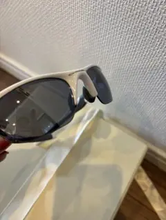 Oakley サングラス ホワイト/ブラック