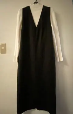 ★最終価格★ GRL グレイル　バッグスリットジャンパースカート　黒