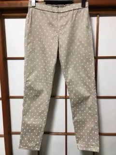 UNIQLO レギンス パンツ　ユニクロ　ドット　水玉　ベージュ　ウエストゴム