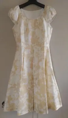 Jayro Mサイズ 花柄 半袖ワンピース