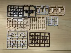 メガミデバイス　バスタードール　パラディン　レッグパーツのサムネイル