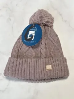 未使用品　ケーブル編み　ポンポン付　ニット帽　kids キッズ　子供用帽子
