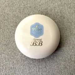 サナ　毛穴パテ職人　ミネラルBBパウダー