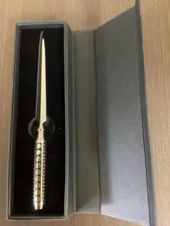 Item thumbnail for item a960b8ab-c079-4bc8-9ba1-58be4d34b119