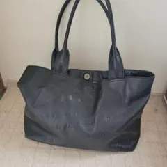 お値下げダコタ トートバッグ エンボスロゴ