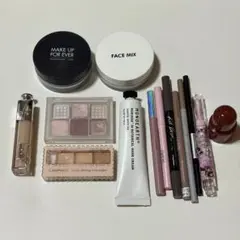 Dior ディオール デパコス　化粧品　まとめ売り　コスメ　プチプラ　韓国のサムネイル