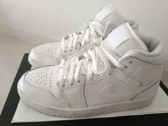 NIKE AIR JORDAN 1 MID ホワイト 25cmのサムネイル