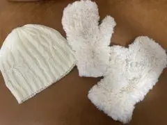 アイボリー ケーブル編み ニット帽　ミトン　セット