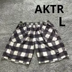 AKTR バスケットボール　ハーフパンツ　チェック　ロゴ　Lのサムネイル