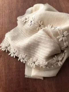 シフォン　ストール　小花　レース付き