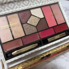 Dior クリスマスコフレ2024のサムネイル