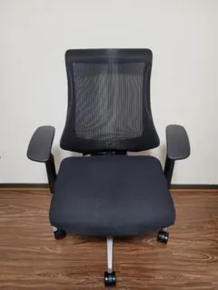 【美品】2021年製 ITOKI エフチェア メッシュハイバック