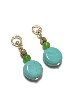 54番　ハウライトターコイズとジェード、モチーフのチャーム2個