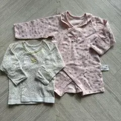 ベビー　ミトン機能付き　短肌着とコンビ肌着の2枚セット ピンクと白黄色の花柄