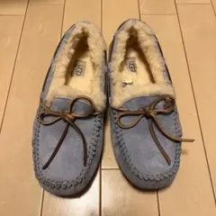 UGG⭐︎ブルー⭐︎リボン付きモカシン⭐︎23㎝⭐︎美品