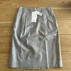 新品未使用！TOMORROWLAND スカート