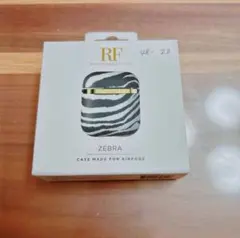 RICHMOND&FINCH AirPodsケース ZEBRA ゼブラ柄