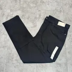 新品未使用 ユニクロ ストレッチ スリムテーパードジーンズ ブラック 3XL