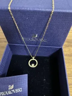 【お値下げ】Swarovski 円形ペンダント ネックレス