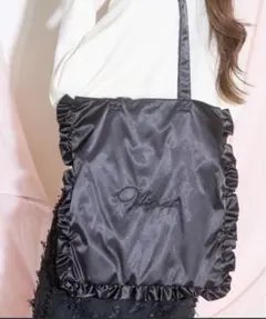 tocco closet フリルラウンドサテントートバッグのサムネイル