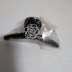 シャネルヘアクリップ