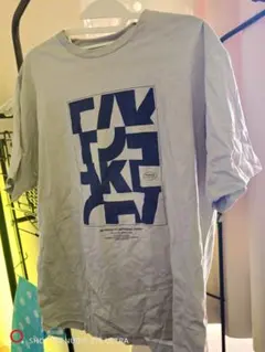 ポ*ル様 TAKEO KIKUCHI グラフィックTシャツ ライトブルーのサムネイル