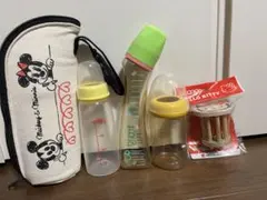 ピジョン　ベッタ　哺乳瓶　哺乳瓶ケース　木のおもちゃ