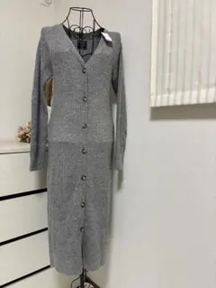 新品✨Abercrombie&Fitch グレーロングニットワンピース