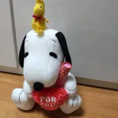 スヌーピー ぬいぐるみ ハート型クッション付きメッセージ筒付き