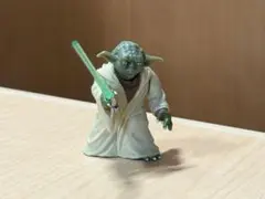 スターウォーズの日　スターウォーズ　ヨーダ　フィギュア　ライトセーバー付き