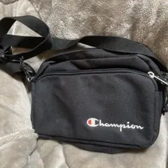 Champion ブラック ショルダーバッグ