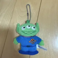トイストーリー　リトルグリーメン バッチ付きぬいぐるみキーホルダー
