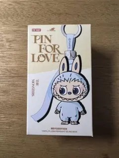 LABUBU PIN FOR LOVE イニシャルラブブＩ