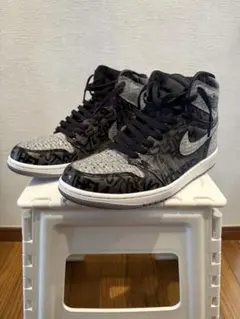 Nike Air Jordan 1 ハイ　OGリベリオネア