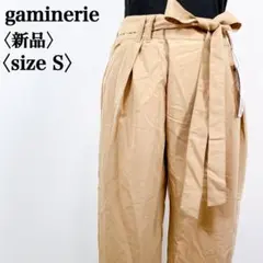 【新品】ギャミヌリィ　ウエストリボン美シルエットロールアップテーパードパンツ