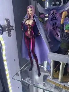 ワンピース フィギュア pop ヒナ アクリル台座つき - メルカリ