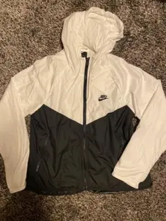 【 NIKE 】 撥水フルジップナイロンジャケット