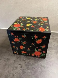KENZO 重箱 三段重 花柄 ブラックのサムネイル