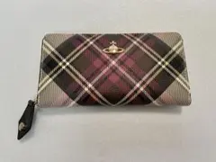 【新品未使用】ヴィヴィアンウエストウッド　長財布
