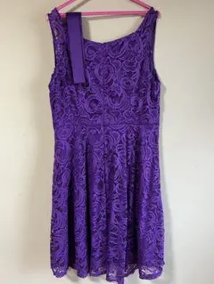 31日まで値下げ！！紫色 レース ノースリーブ ドレス