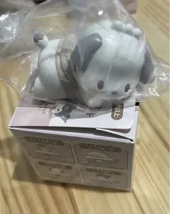 サンリオ　シークレットマスコット　ポチャッコのカードホルダー