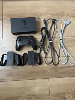 Nintendo Switch 本体 ドック セット - メルカリ