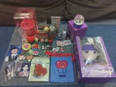 BTS V(テテ)　tata　30点以上セット　キーホルダー