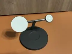 Belkin 3-in-1 MagSafe充電スタンド
